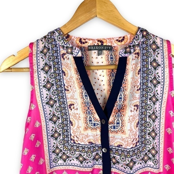 4 for $20 SALE! Brixton Ivy Stitch Fix Bixby Clover Popover Top, Bright Pink, XS - Picture 3 of 10